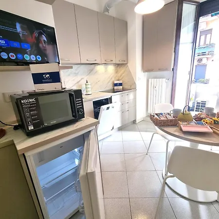 Gin Gin House By World Apartament