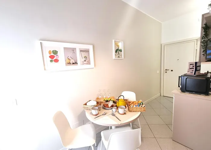 Gin Gin House By World Apartament