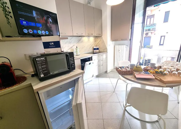 Gin Gin House By World Apartament